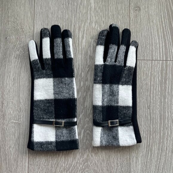 Plaid gloves NWOT - Picture 1 of 3
